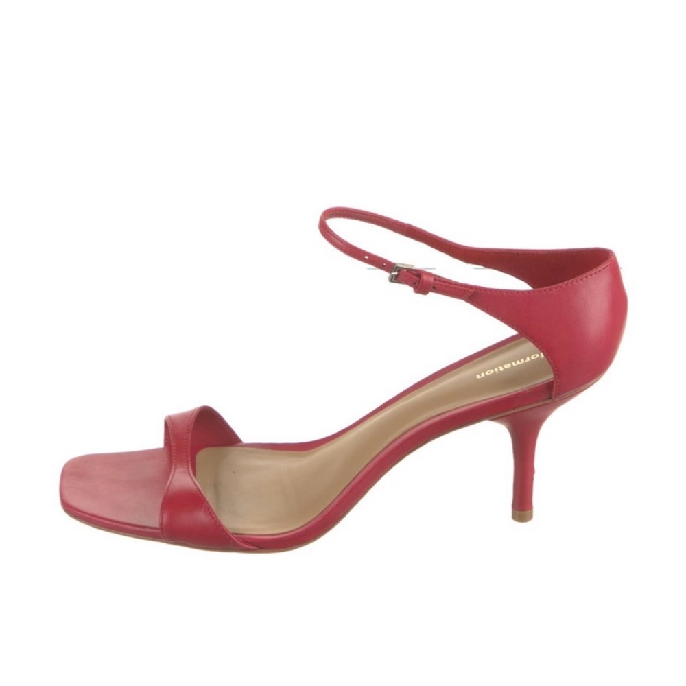 Very Comfy - image 1